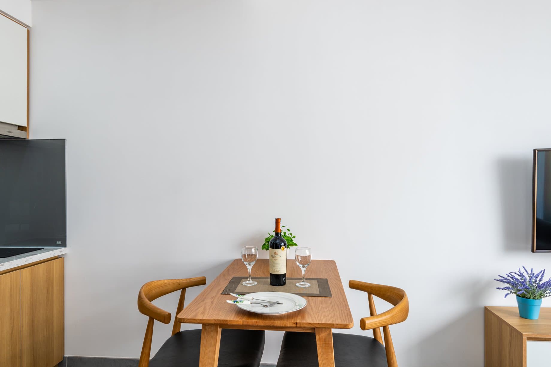 Interior #7